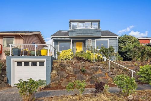 6924 38th Avenue Sw, Seattle, WA, 98126 | Card Image