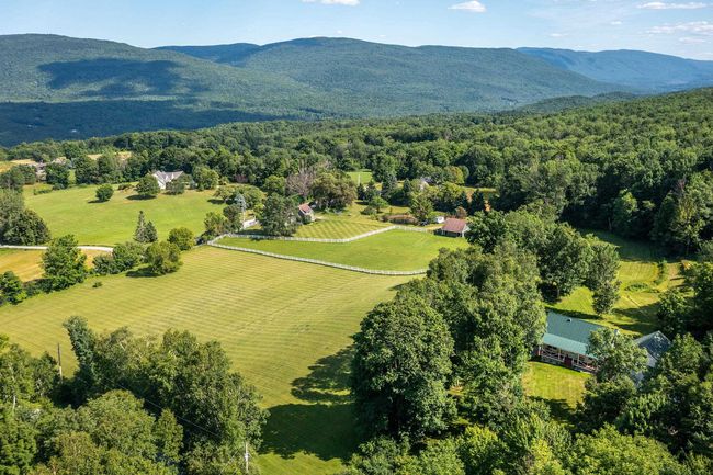 105 Hounds Hill Ln, House other with 3 bedrooms, 2 bathrooms and null parking in Wallingford VT | Image 20