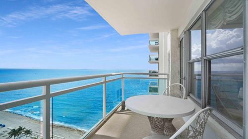 1916-3900 Galt Ocean Dr, Fort Lauderdale, FL, 33308-6631 | Card Image