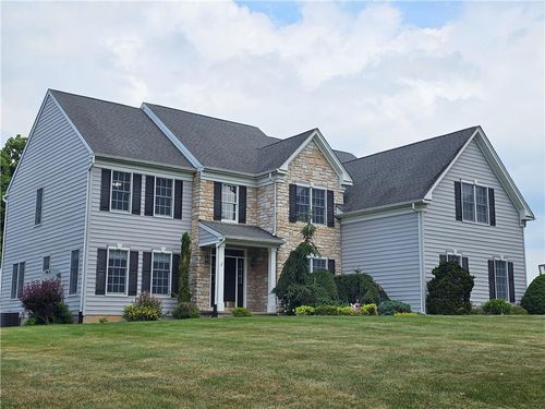 115 Fox Run, Williams Twp, PA, 18042-8773 | Card Image