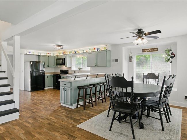 Kitchen | Image 11