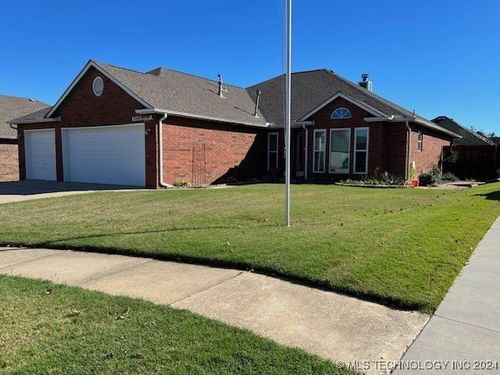 3009 N 5th Street, Broken Arrow, OK, 74012 | Card Image