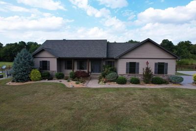 6930 N Mesa Lake Drive, House other with 4 bedrooms, 3 bathrooms and null parking in Mount Carmel IL | Image 2