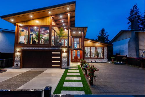 852 Wright Ave, Port Coquitlam, BC, V3B1W1 | Card Image