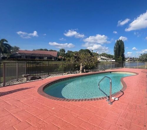 8725 Banyan Ct, Tamarac, FL, 33321-2631 | Card Image