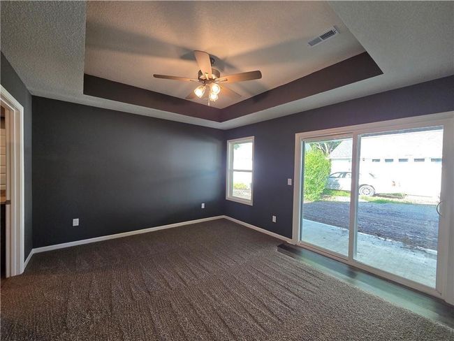 618 N Bates St, House other with 3 bedrooms, 2 bathrooms and null parking in Adrian MO | Image 8
