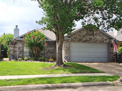 1320 Sheila Dr, Plano, TX, 75023-1921 | Card Image