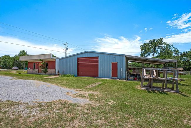 5526 Highway 90, House other with 4 bedrooms, 2 bathrooms and null parking in Madisonville TX | Image 41