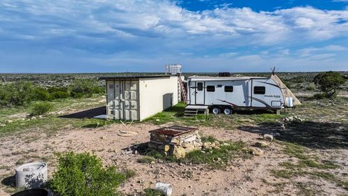 6-630 Arroyo Rd, Ozona, TX, 76943-7902 | Card Image