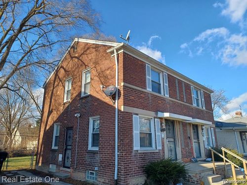 19501 Hoover St, Detroit, MI, 48205-1637 | Card Image