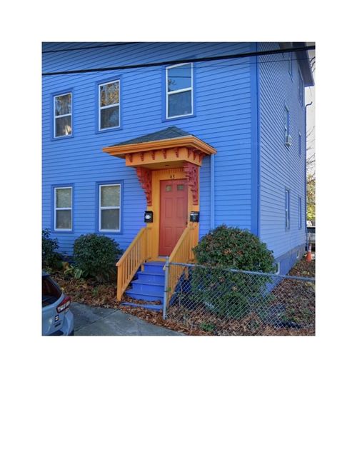 43 Royal St, Providence, RI, 02906-1829 | Card Image
