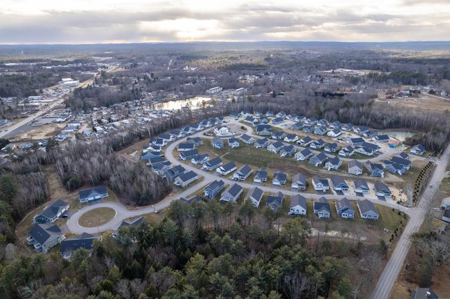 42 - 7 Mulberry Ln, Condo with 2 bedrooms, 2 bathrooms and null parking in Epping NH | Image 40