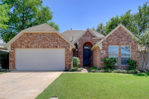 206 Arbor Park Dr, Euless, TX, 76039-3758 | Card Image