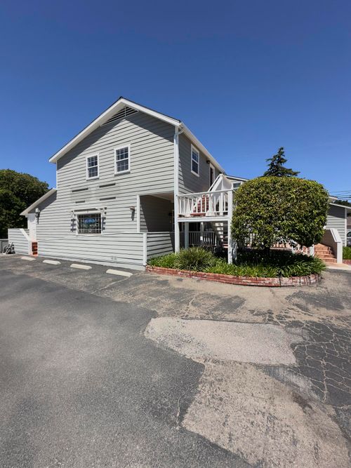 d-25 Carlo Drive, Goleta, CA, 93117 | Card Image