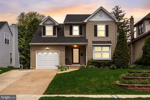 109 Virginia Ave, HADDON TOWNSHIP, NJ, 08108-2601 | Card Image