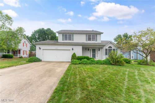 5110 Sabrina Ln Nw, Warren, OH, 44483-1278 | Card Image