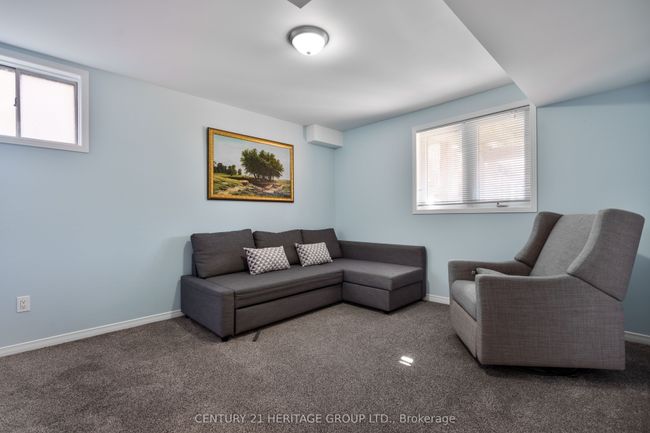20 Fox Run Lane, House other with 6 bedrooms, 4 bathrooms and 3 parking in Bradford ON | Image 25