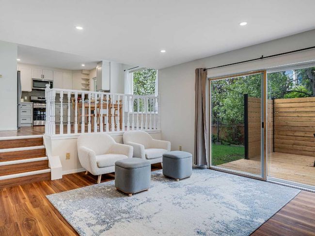 683 Strathcona Dr Sw, House other with 4 bedrooms, 3 bathrooms and 4 parking in Calgary AB | Image 15