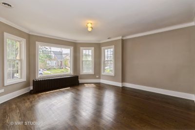 2920 N Long Avenue, House other with 3 bedrooms, 3 bathrooms and 2 parking in Chicago IL | Image 3