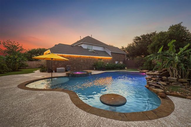 3910 Leanett Way Ct, House other with 4 bedrooms, 3 bathrooms and 2 parking in Pearland TX | Image 38
