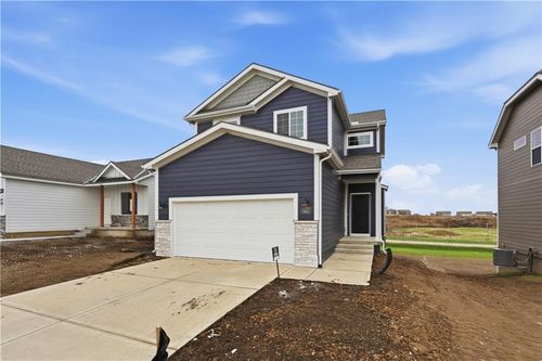 9633 N Colrain Ave, Kansas City, MO, 64154-1329 | Card Image