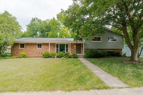 106 Sandra Ln, Normal, IL, 61761-2714 | Card Image