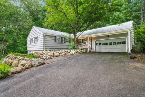 325 Shady Hill Dr, East Greenwich, RI, 02818-1444 | Card Image