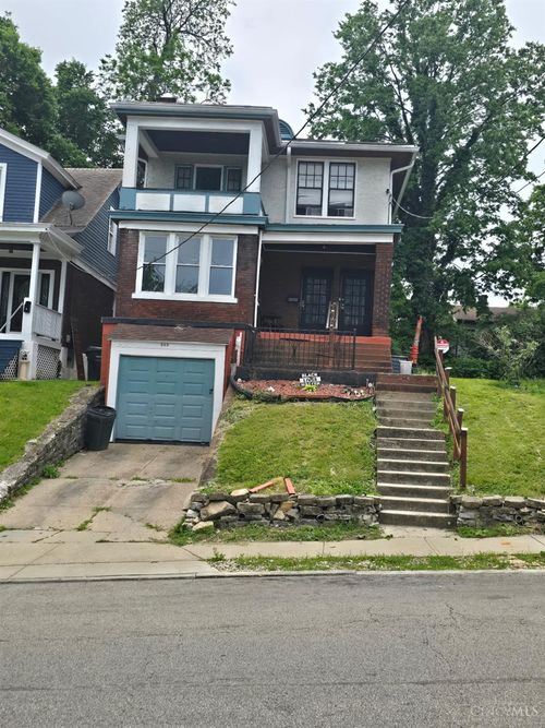 549 Prospect Place, Cincinnati, OH, 45229 | Card Image