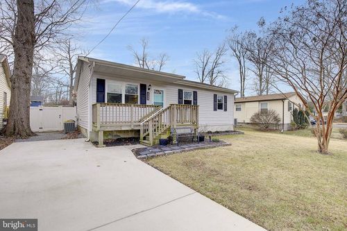 409 Highland Dr, EDGEWATER, MD, 21037-2928 | Card Image