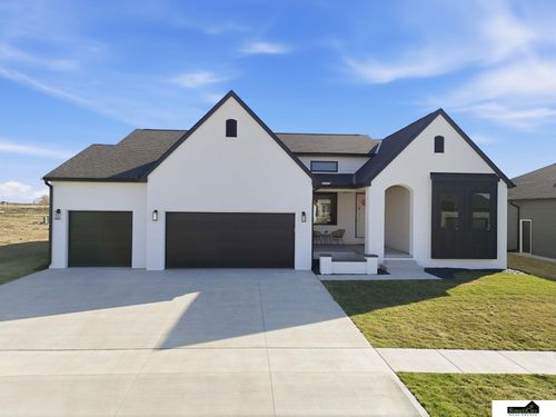 8811 Dragonfly Ln, Lincoln, NE, 68526-1771 | Card Image