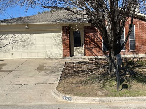 4241 Iris Ave, Fort Worth, TX, 76137-1253 | Card Image