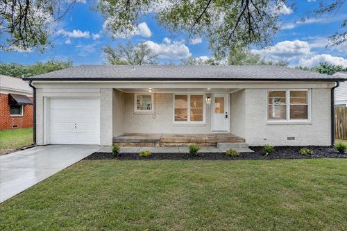 1238 N Derby Ave, Derby, KS, 67037-2726 | Card Image
