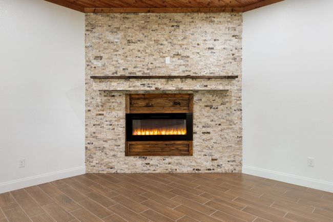 1215 E Stegall Rd, House other with 4 bedrooms, 4 bathrooms and null parking in Robinson TX | Image 14