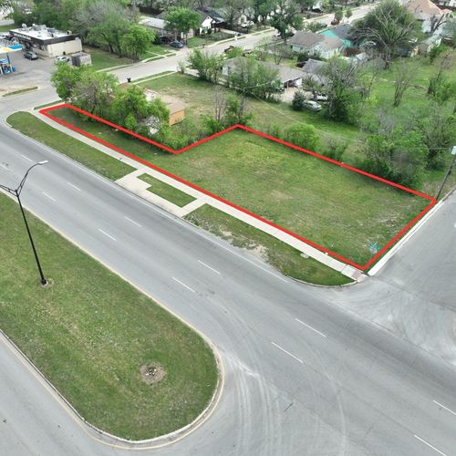 3900 E Lancaster Ave, Fort Worth, TX, 76103 | Card Image
