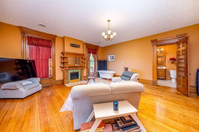 414 Maple St, House other with 2 bedrooms, 7 bathrooms and null parking in Big Rapids MI | Image 37