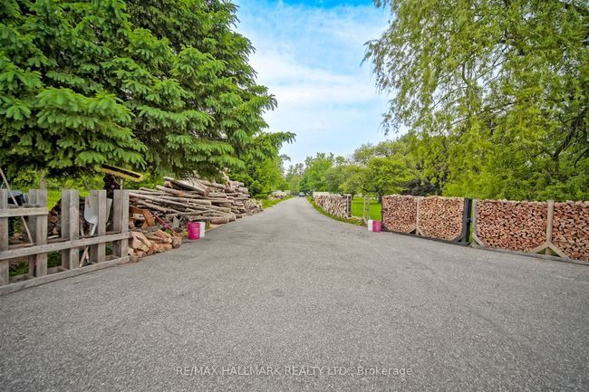 3125 Lloydtown Aurora Rd, House other with 5 bedrooms, 2 bathrooms and 12 parking in King ON | Image 11