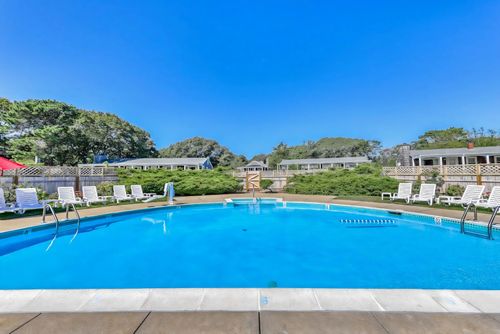 27f-33 Island Inn Road, Oak Bluffs, MA, 02557 | Card Image