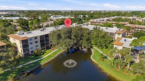 d206-435 30th Ave W, BRADENTON, FL, 34205-8040 | Card Image