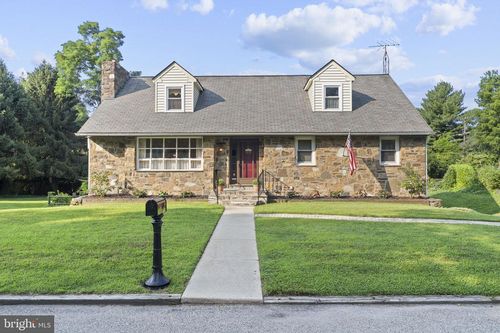 510 Sardaro Ln, NORRISTOWN, PA, 19401-1709 | Card Image