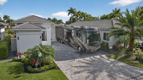 632-632 N Cortez Dr, Margate, FL, 33068-1958 | Card Image