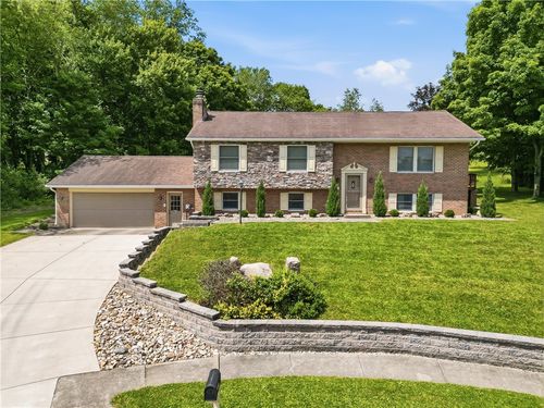 218 Village Ln, New Wilmington, PA, 16142-1320 | Card Image