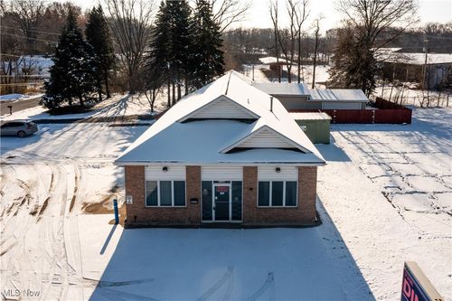 41825 N Ridge Rd, Elyria, OH, 44035-1147 | Card Image