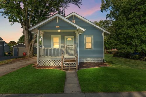 511 N West St, Crown Point, IN, 46307-3122 | Card Image