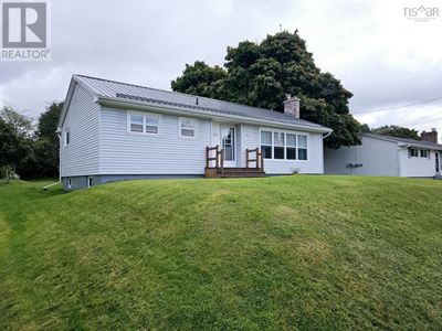 33 Blanchard Ave, House other with 3 bedrooms, 2 bathrooms and null parking in Bible Hill NS | Image 2