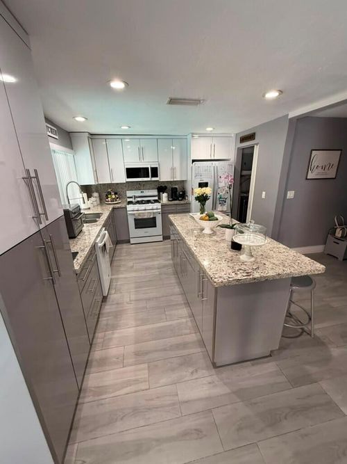 9340 Nw 21st Manor, Sunrise, FL, 33322 | Card Image