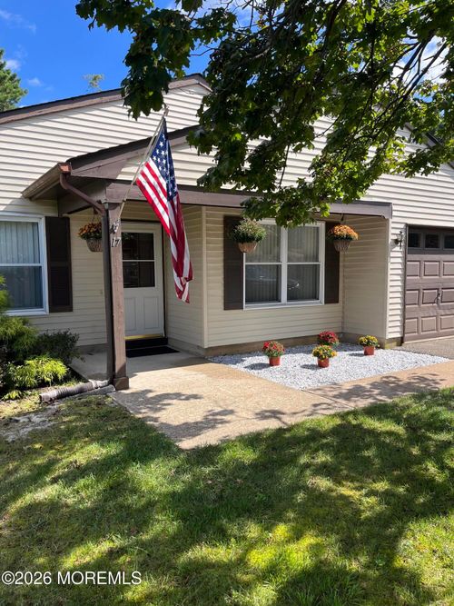 17 Seaview Ave, Brick, NJ, 08723-7217 | Card Image