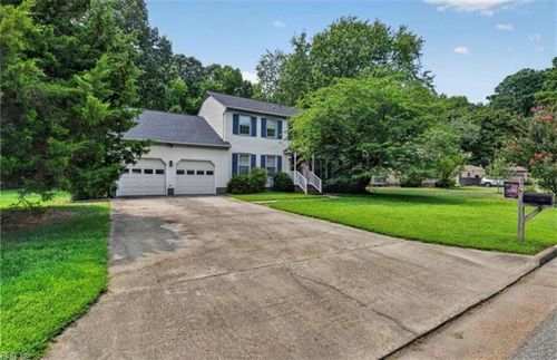 9 Willis Ct, Poquoson, VA, 23662-1921 | Card Image
