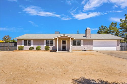 12575 Tesuque Rd, Apple Valley, CA, 92308 | Card Image