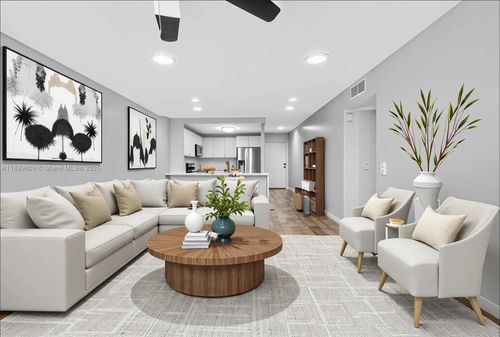 apt-544-1750 W 46th St, Hialeah, FL, 33012-2876 | Card Image