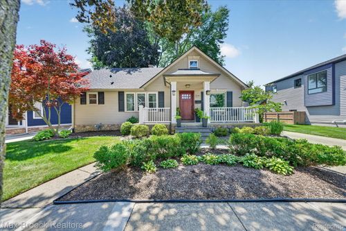 1320 Cole St, Birmingham, MI, 48009-7033 | Card Image